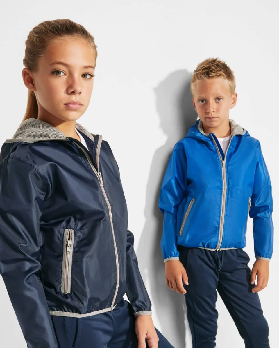 angelo-chubasquero-roly